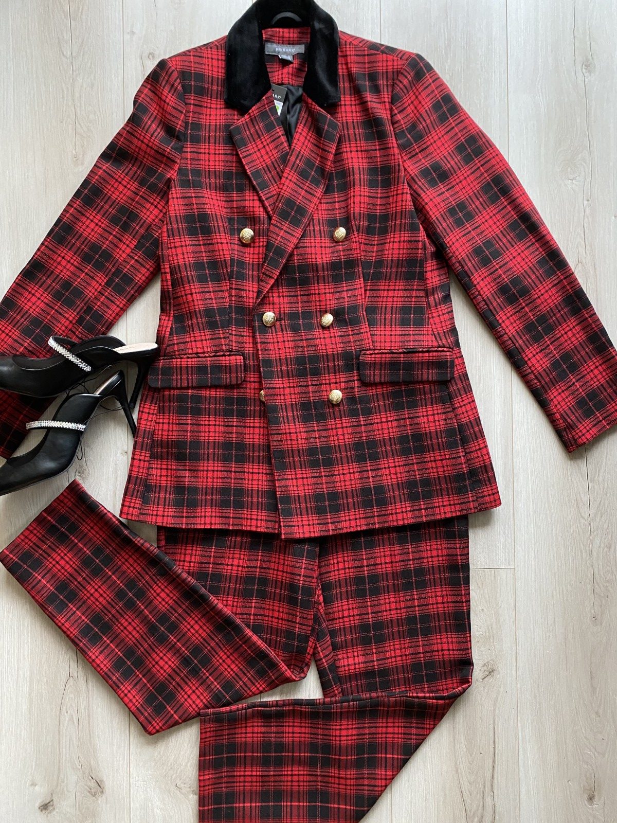 Christmas outfit ideas with Marshes Shopping Centre