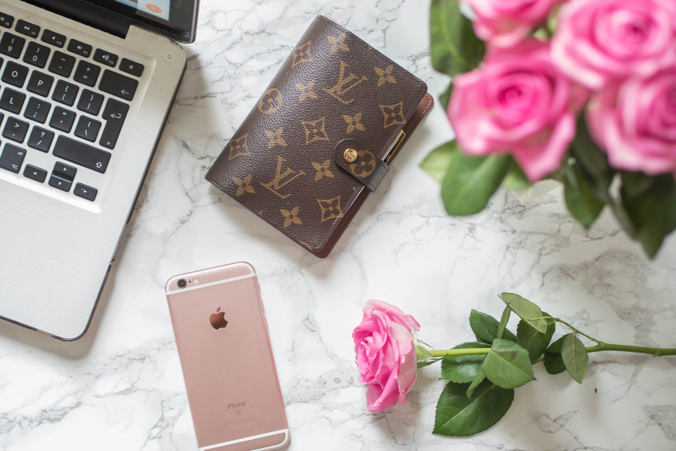 The 7 Steps to Starting a Successful Fashion Blog in 2016